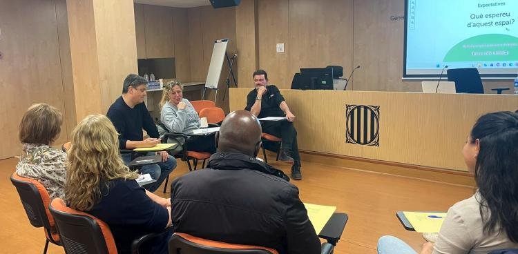 Reunió de famílies a Família i Salut Mental Girona